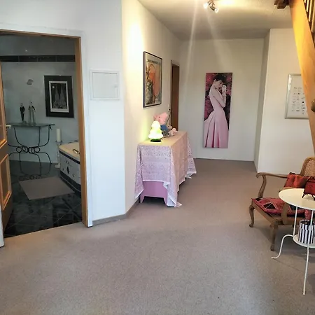 Apartamento Grosszuegig-wohnen Nahe Erlangen - Nuernberg *
